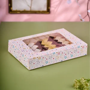 Cutii torturi si prajituri